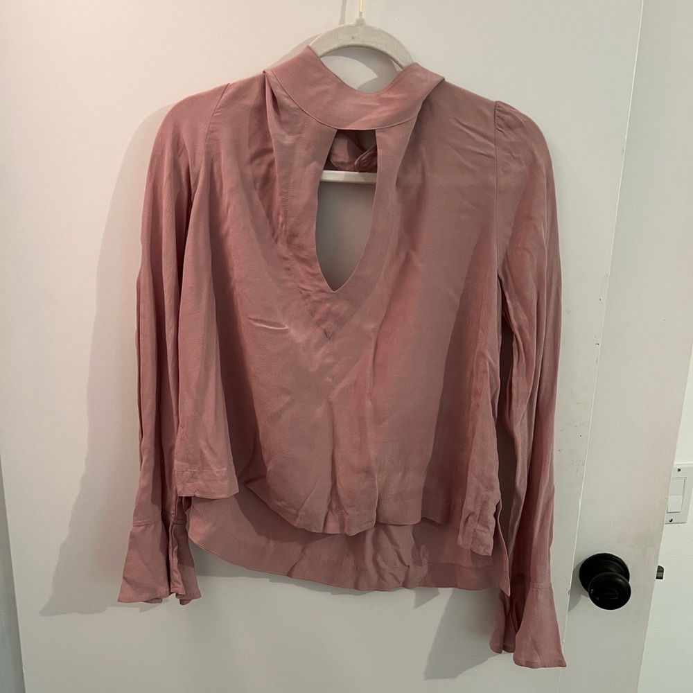 Never worn- pink blouse